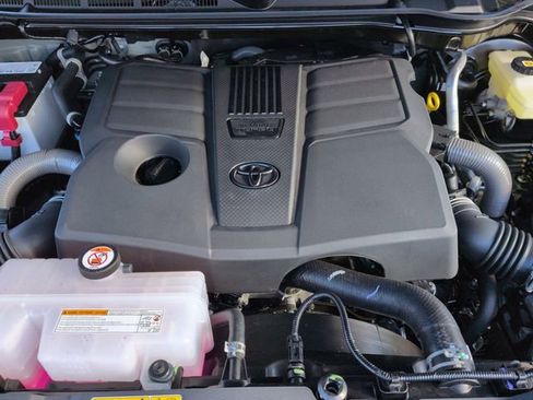 New 2026 Toyota Tundra SR5 image 30