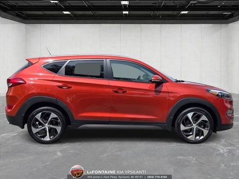 Used 2016 Hyundai Tucson Sport FWD image 6