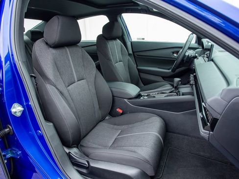 Used 2025 Honda Accord Sport image 21