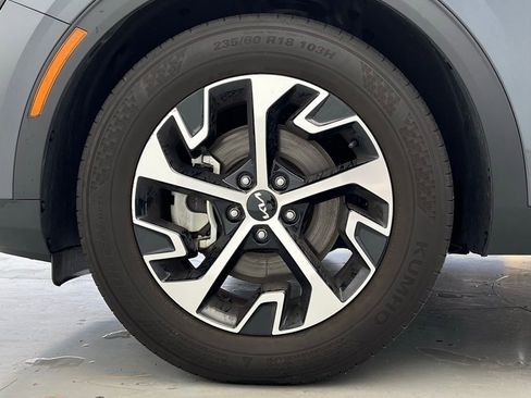 Used 2023 Kia Sportage EX FWD image 21