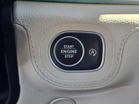 Used 2024 Mercedes-Benz GLS 450 4MATIC image 39