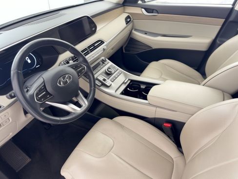 Used 2021 Hyundai Palisade Limited FWD image 4