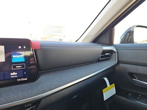 New 2026 Nissan Kicks SV w/ SV Premium Package image 28