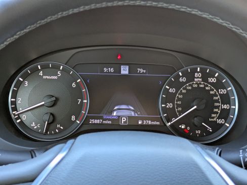 Used 2023 INFINITI QX55 Essential image 28