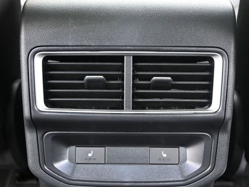 Used 2025 Volkswagen Atlas Cross Sport SEL R-Line image 17