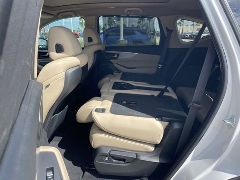 Used 2024 Acura MDX Technology image 18