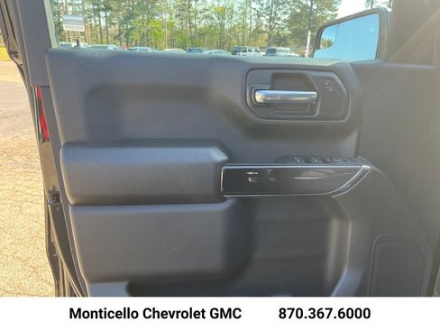 New 2026 Chevrolet Silverado 1500 Custom Trail Boss w/ Midnight Edition AWD/4WD image 10