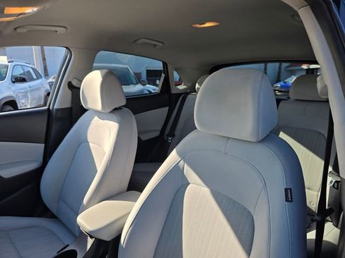 Used 2023 Hyundai Kona SEL image 15