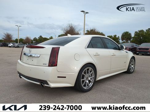 Used 2013 Cadillac CTS V image 5