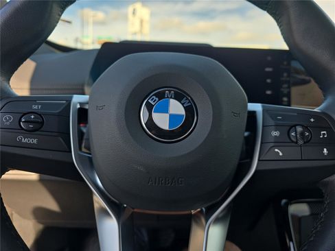 Used 2025 BMW X1 xDrive28i image 21