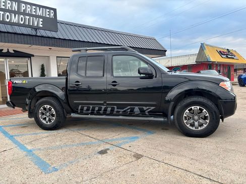 Used 2019 Nissan Frontier PRO-4X w/ Pro-4x Luxury Package image 4