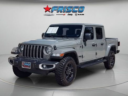 Used 2023 Jeep Gladiator Sport AWD/4WD image 7