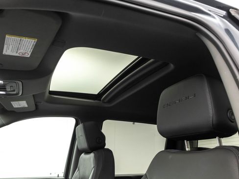 Used 2020 GMC Sierra 3500 Denali w/ Denali Ultimate Package image 29