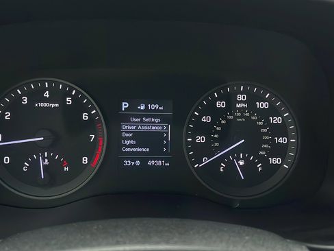 Used 2019 Hyundai Tucson SE image 12