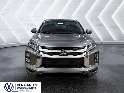 Used 2025 Mitsubishi Outlander Sport ES AWD/4WD image 2