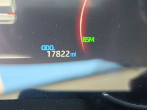 Used 2024 Toyota RAV4 XLE w/ Convenience Package image 27