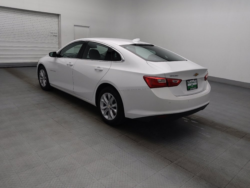 Used 2025 Chevrolet Malibu LT FWD image 3