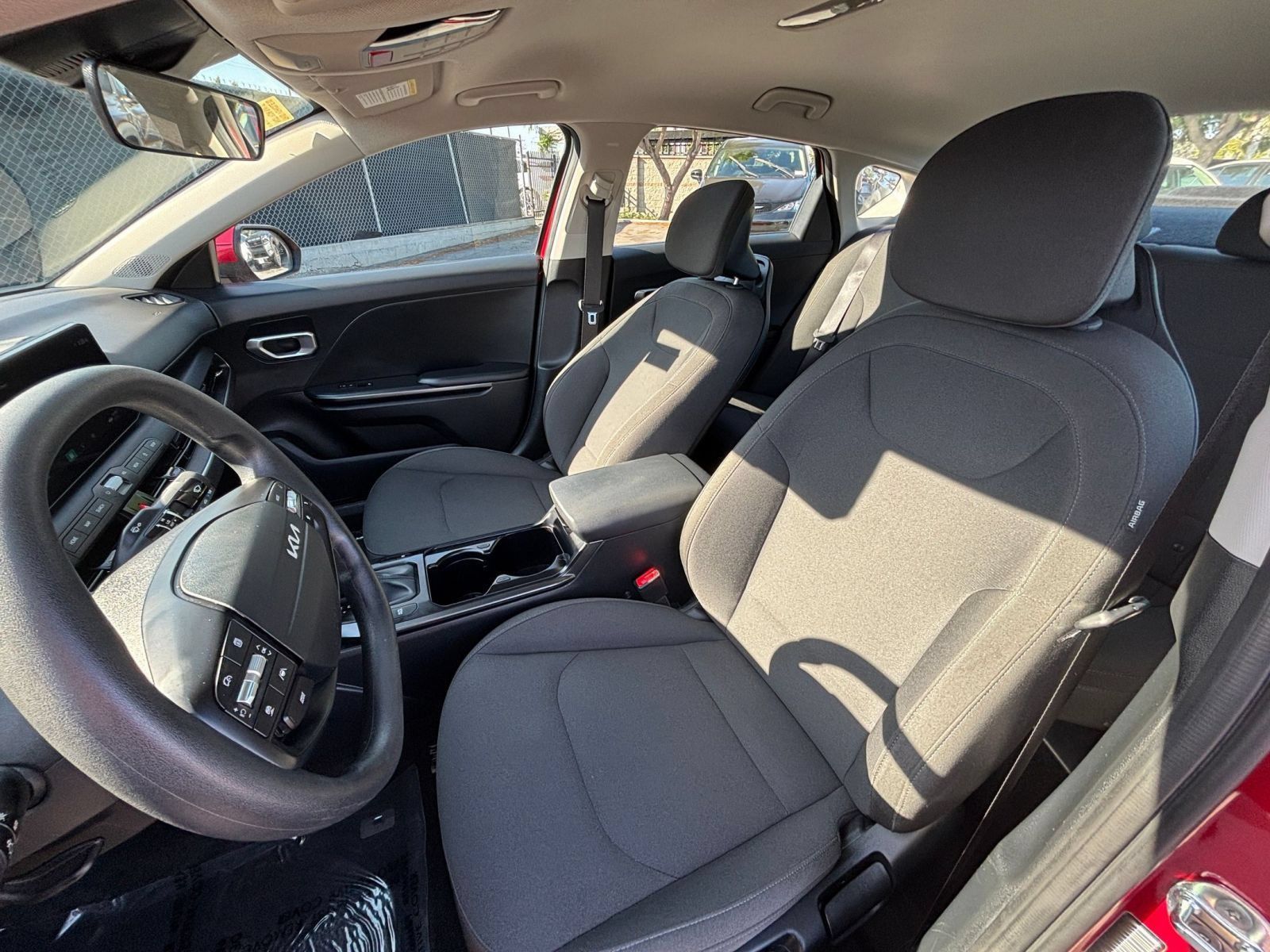 Used 2026 Kia K4 FWD image 36