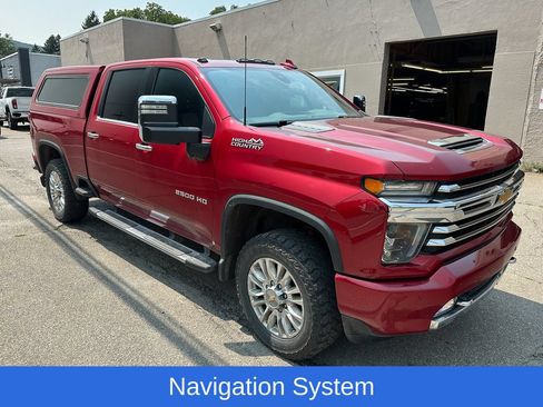Used 2022 Chevrolet Silverado 2500 High Country w/ Safety Package II AWD/4WD image 2