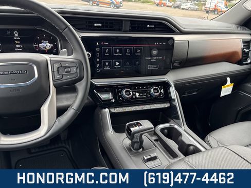 Used 2026 GMC Sierra 1500 Denali w/ Technology Package image 34