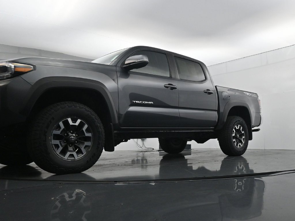 Used 2023 Toyota Tacoma TRD Off-Road AWD/4WD image 34