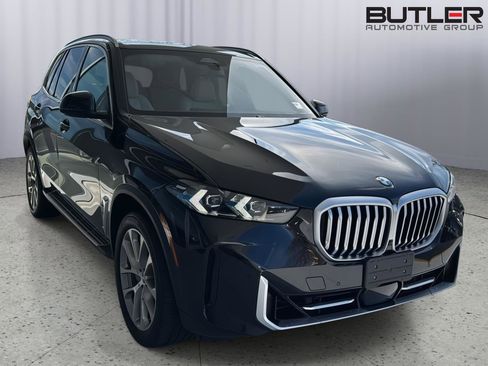 Used 2025 BMW X5 xDrive40i w/ Premium Package image 6