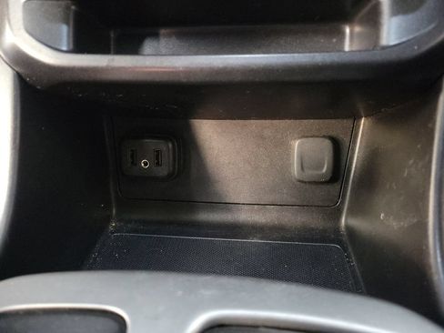 Used 2019 Chevrolet Colorado LT w/ LT Convenience Package RWD image 22