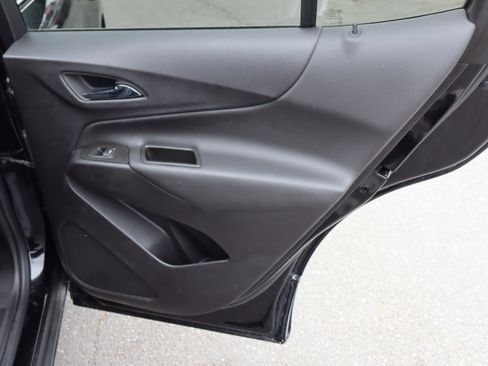 Used 2024 Chevrolet Equinox LT w/ LPO, Floor Liner Package FWD image 33