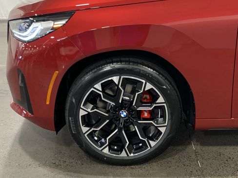 Certified 2025 BMW X3 xDrive30i w/ Premium Package AWD/4WD image 10