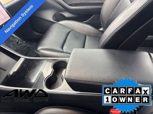 Used 2018 Tesla Model 3 Performance image 24