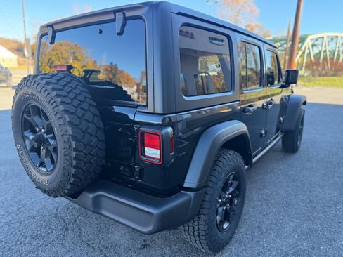 Certified 2023 Jeep Wrangler Unlimited Sport AWD/4WD image 10