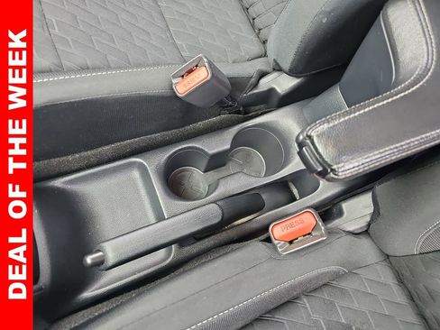 Used 2021 Nissan Kicks S image 39