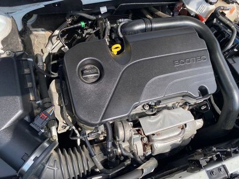 Certified 2023 Chevrolet Malibu LT FWD image 21