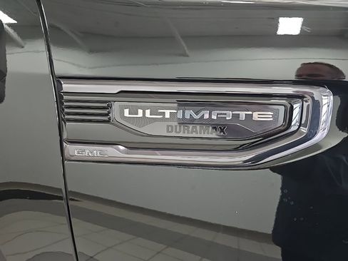 Used 2023 GMC Sierra 1500 Denali Ultimate image 10