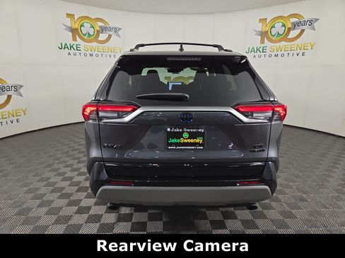 Used 2023 Toyota RAV4 XSE AWD/4WD image 9