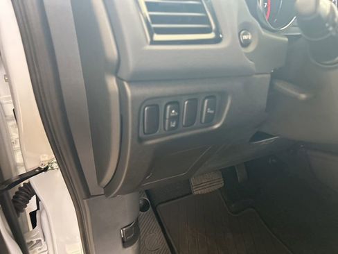 New 2025 Mitsubishi Outlander Sport SE image 32