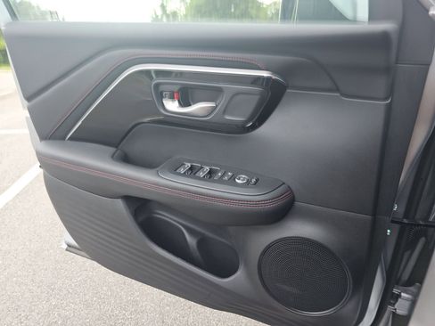 New 2025 Acura ADX A-Spec image 24