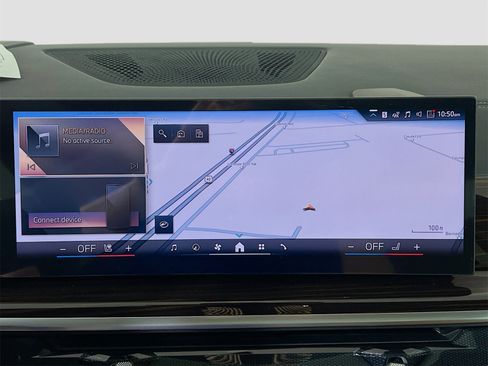 New 2026 BMW X5 xDrive50e w/ M Sport Package image 17