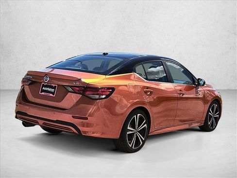 Used 2022 Nissan Sentra SR FWD image 5