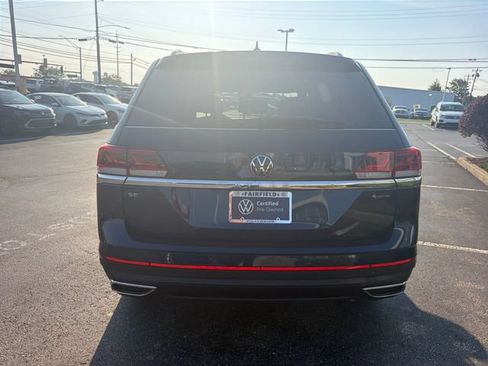 Certified 2023 Volkswagen Atlas SE w/ Panoramic Sunroof Package AWD/4WD image 5