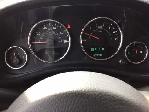 Used 2012 Jeep Wrangler Sport image 22