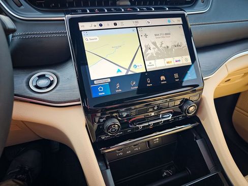 New 2025 Jeep Grand Cherokee Limited w/ Trailer Tow Package image 22