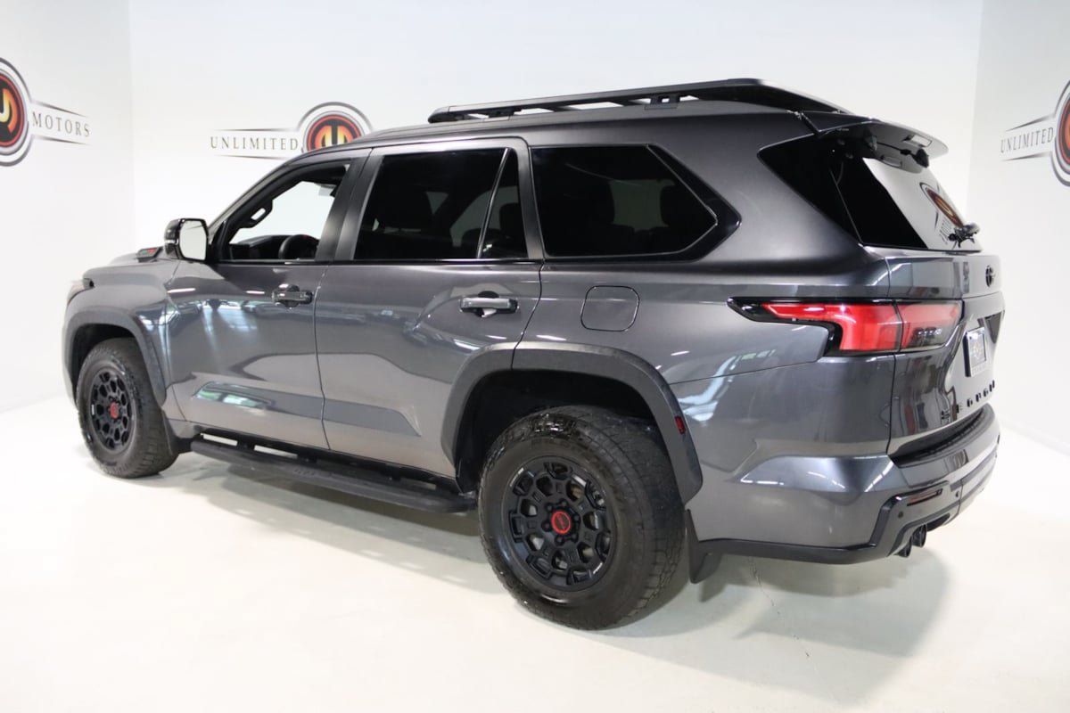 Used 2025 Toyota Sequoia TRD Pro AWD/4WD image 3