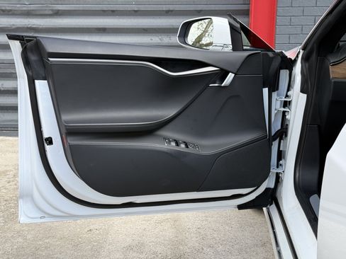 Used 2021 Tesla Model S Long Range image 9