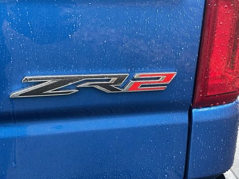 Used 2023 Chevrolet Silverado 1500 ZR2 w/ Technology Package image 24