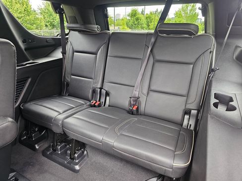 Used 2021 Chevrolet Tahoe Premier AWD/4WD image 19