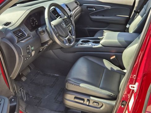 Used 2025 Honda Ridgeline RTL image 10