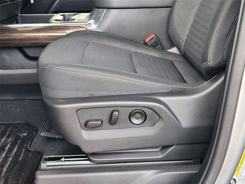 Certified 2025 Chevrolet Silverado 3500 LT w/ Texas Edition image 23