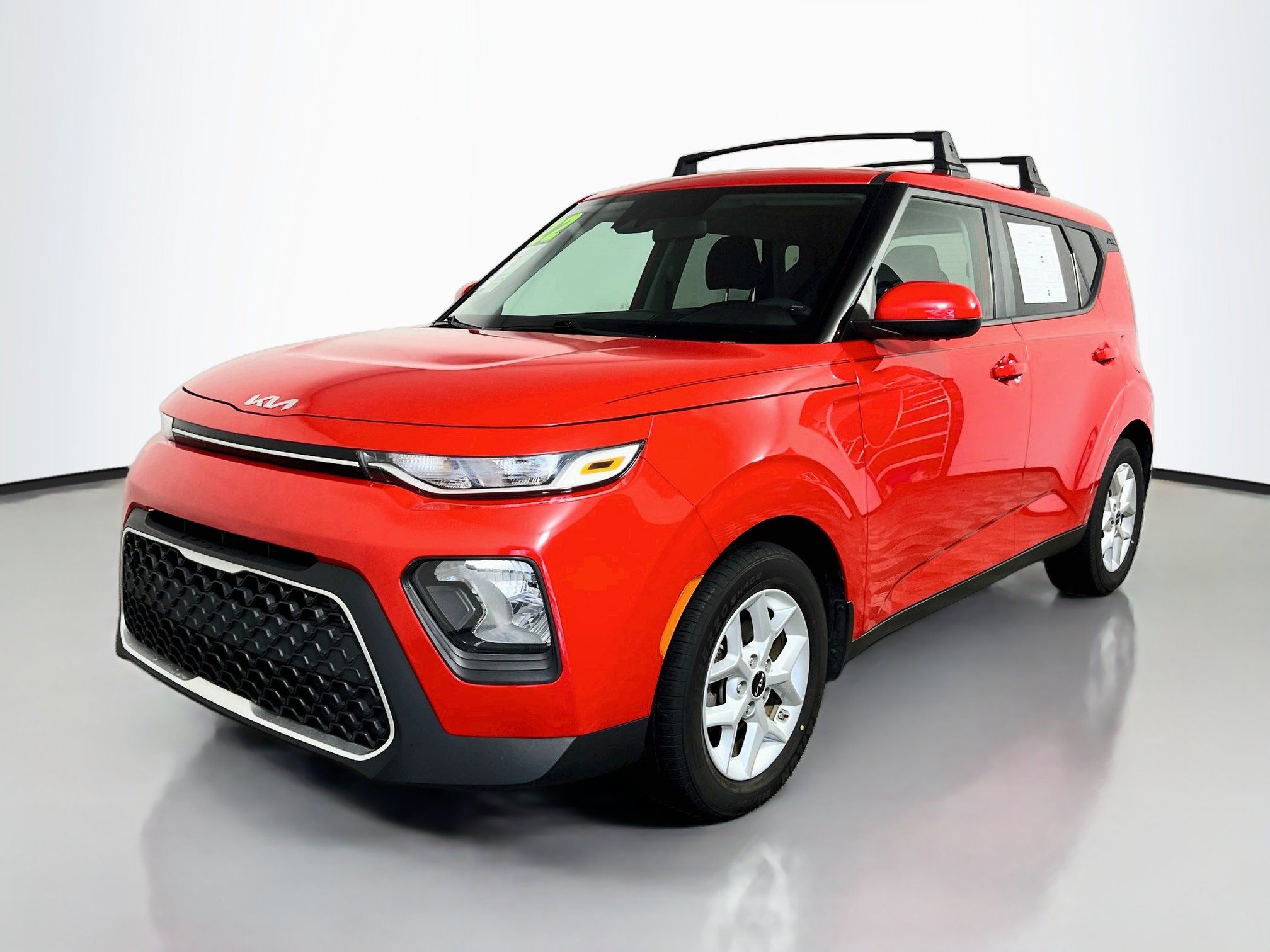 Used 2022 Kia Soul LX w/ Technology Package FWD image 10