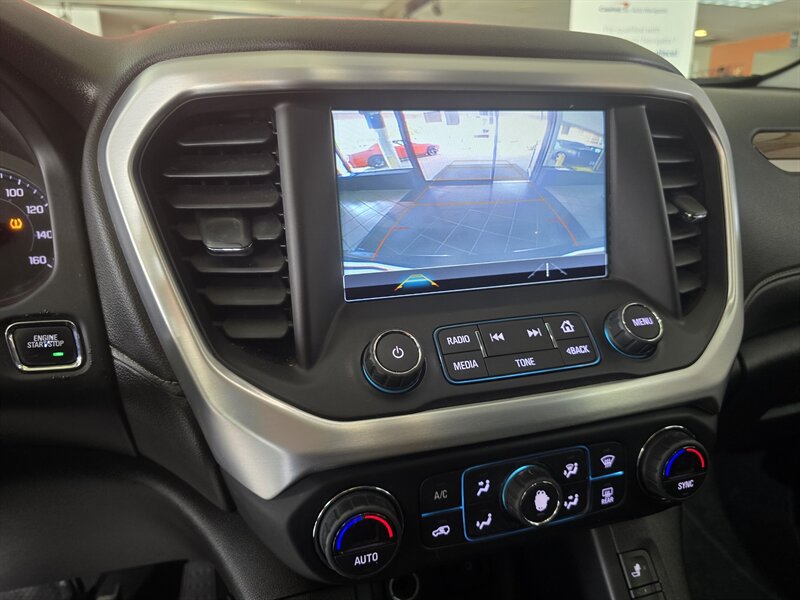 Used 2018 GMC Acadia SLE w/ Driver Alert Package I AWD/4WD image 26